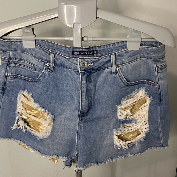 Gold sequin pockets jean shorts size 30 - Picture 4 of 11